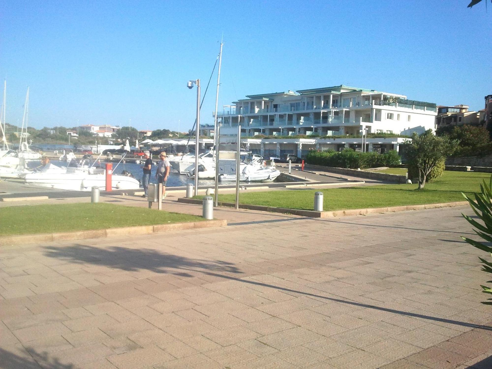 Marina Of Olbia Apartment Extérieur photo